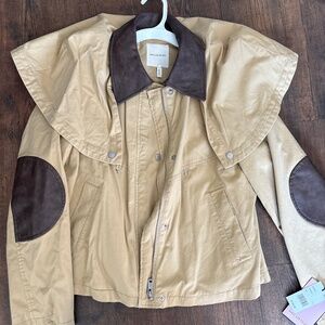 Avec Les Filles Cape cropped trench